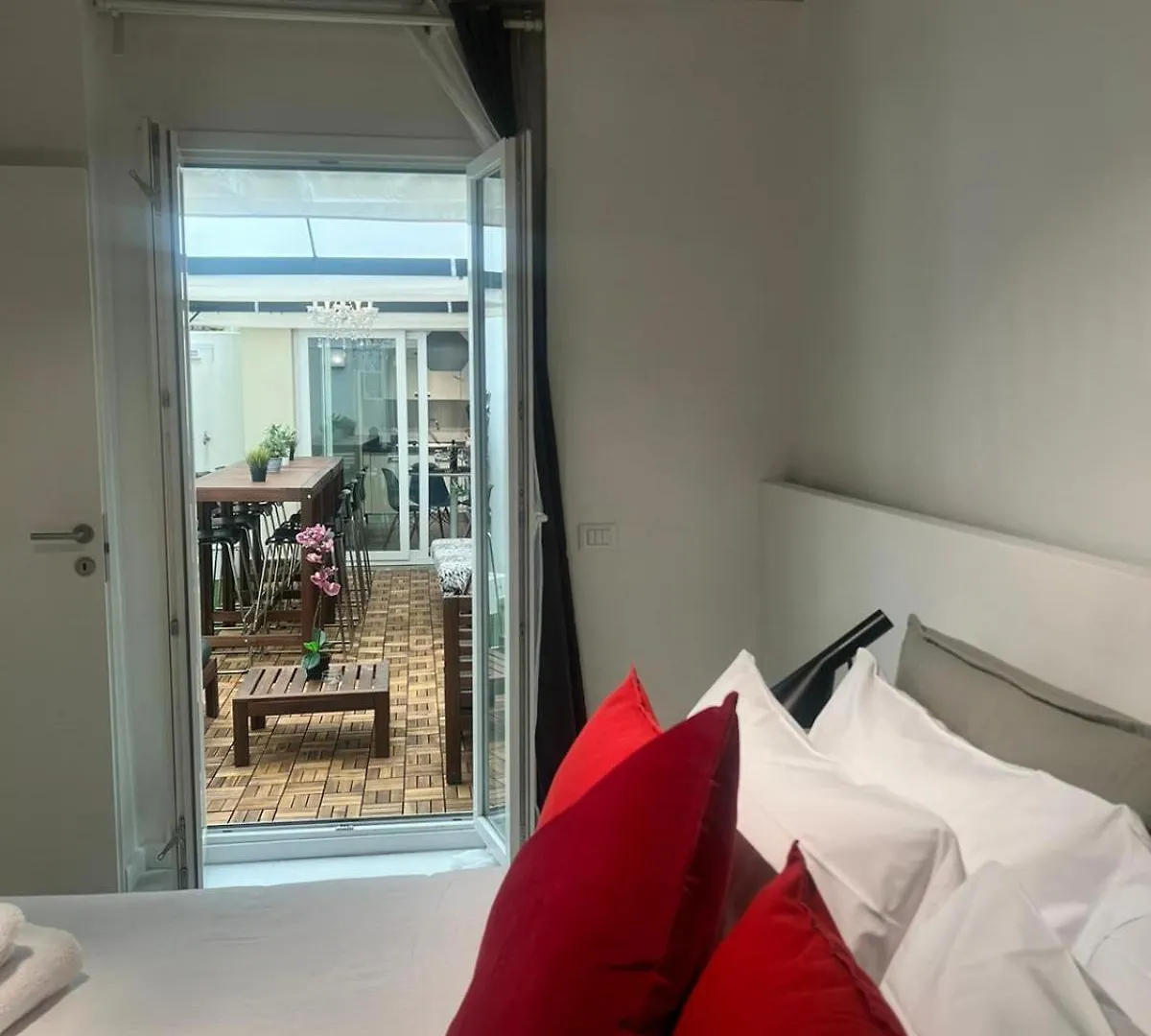 New Ground Floor Apt And Patio Florence Italie
